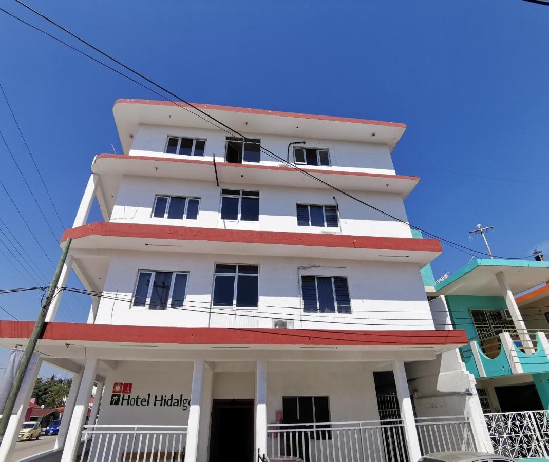 Capital O Hotel Hidalgo Paraiso Ngoại thất bức ảnh